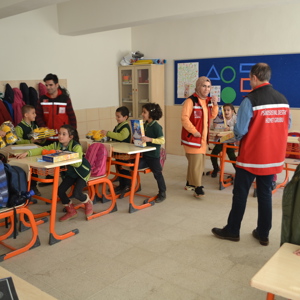 Dumlupınar ve Pütürge İlkokulunda sosyal iyileştirme programları düzenlendi - fotoğraf 10