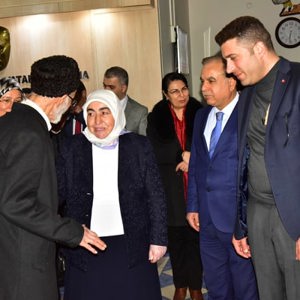 Semiha Yıldırım, Huzurevi sakinlerini ziyaret etti - fotoğraf 5