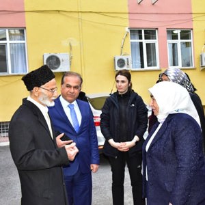 Semiha Yıldırım, Huzurevi sakinlerini ziyaret etti - fotoğraf 2