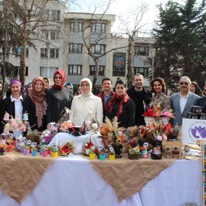 Milletvekilimiz Sayın Meliha AKYOL’un Katılımıyla Üretici Kadın Kooperatiflerinin “Kermes” Açılışı Yapılmıştır - fotoğraf 2