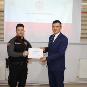 İl Emniyet Müdürlüğü Personeline Afet ve Acil Durumlarda Psikososyal Destek Eğitimi Verildi - fotoğraf 5