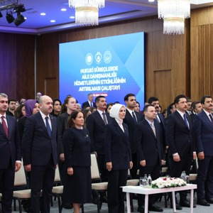 Bakanımız Göktaş "Hukuki Süreçlerde Aile Danışmanlığı Hizmetlerinin Etkinliğinin Artırılması Çalıştayı"nda konuştu - fotoğraf 2