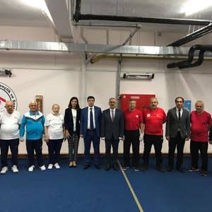"Yaşlılara Saygı Haftası" Münasebetiyle Bocce Dostluk Turnuvası Yapıldı. - fotoğraf 1