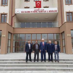 Taşköprü Şehit Aileleri ve Gaziler Derneği İl Müdürümüze Plaket Takdim Etti - fotoğraf 3