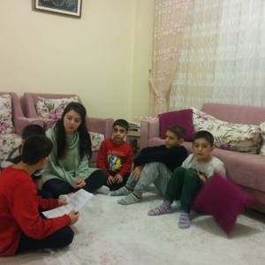Amasya ÇEKOM; Covid-19 Virüsüne Karşı Tedbir Almaya Ve Çocuklarımızın Moral Ve Motivasyonunu Güçlü Tutmaya Yönelik Çalışmalar Yapmaya Devam Ediyor  - fotoğraf 1