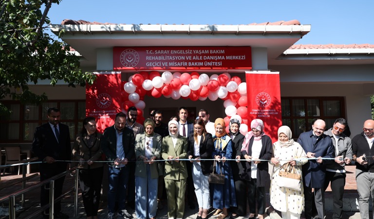 Aile ve Sosyal Hizmetler Bakanımız Göktaş, Saray Engelsiz Yaşam Merkezi’ndeki "Nefes Merkezi"nin açılışını yaptı