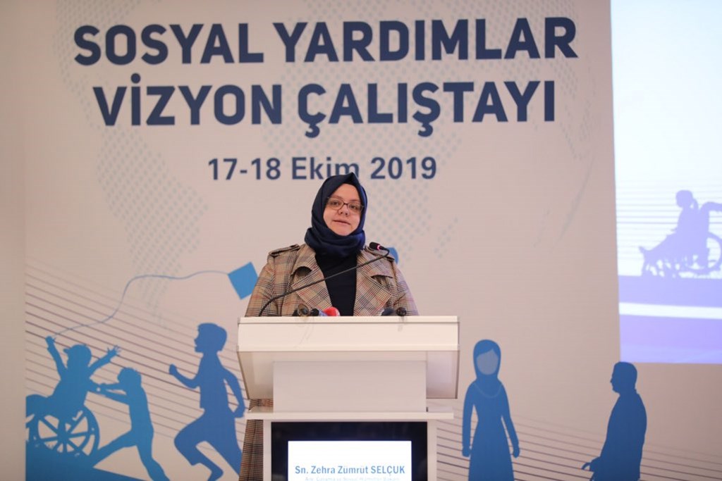 Bakanımız Sayın Selçuk: “Sosyal Yardımlaşma ve Dayanışma Vakıflarına Ek Kaynak Gönderilecek”