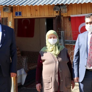 ŞEHİT ANNESİ MAAŞINI MİLLİ DAYANIŞMA KAMPANYASINA BAĞIŞLADI - fotoğraf 3