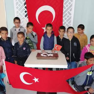 Nice Yüzyıllara….. Çocuklarımızdan ‘’23 Nisan’’ Çoşkusu; - fotoğraf 3