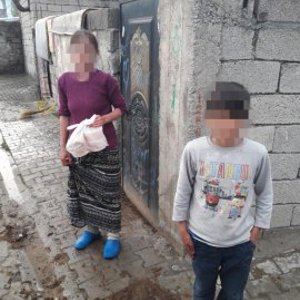 Vefa Sosyal Destek Gruplarımız hanelerimize İftar Menüsü Dağıtıyor  - fotoğraf 3