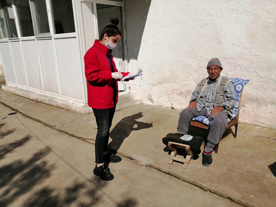 Hane ziyaretlerine devam ediyoruz