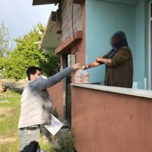 İftarlıkları Vefa Sosyal Destek Gruplarımız Aracılığıyla Hanelerimize Dağıtmaya Devam Ediyoruz. - fotoğraf 3