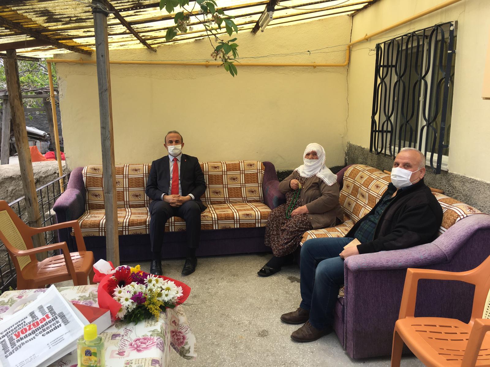 Asırlık Çınarlar ve Şehit Anneleri Anneler Gününde Ziyaret Edildi