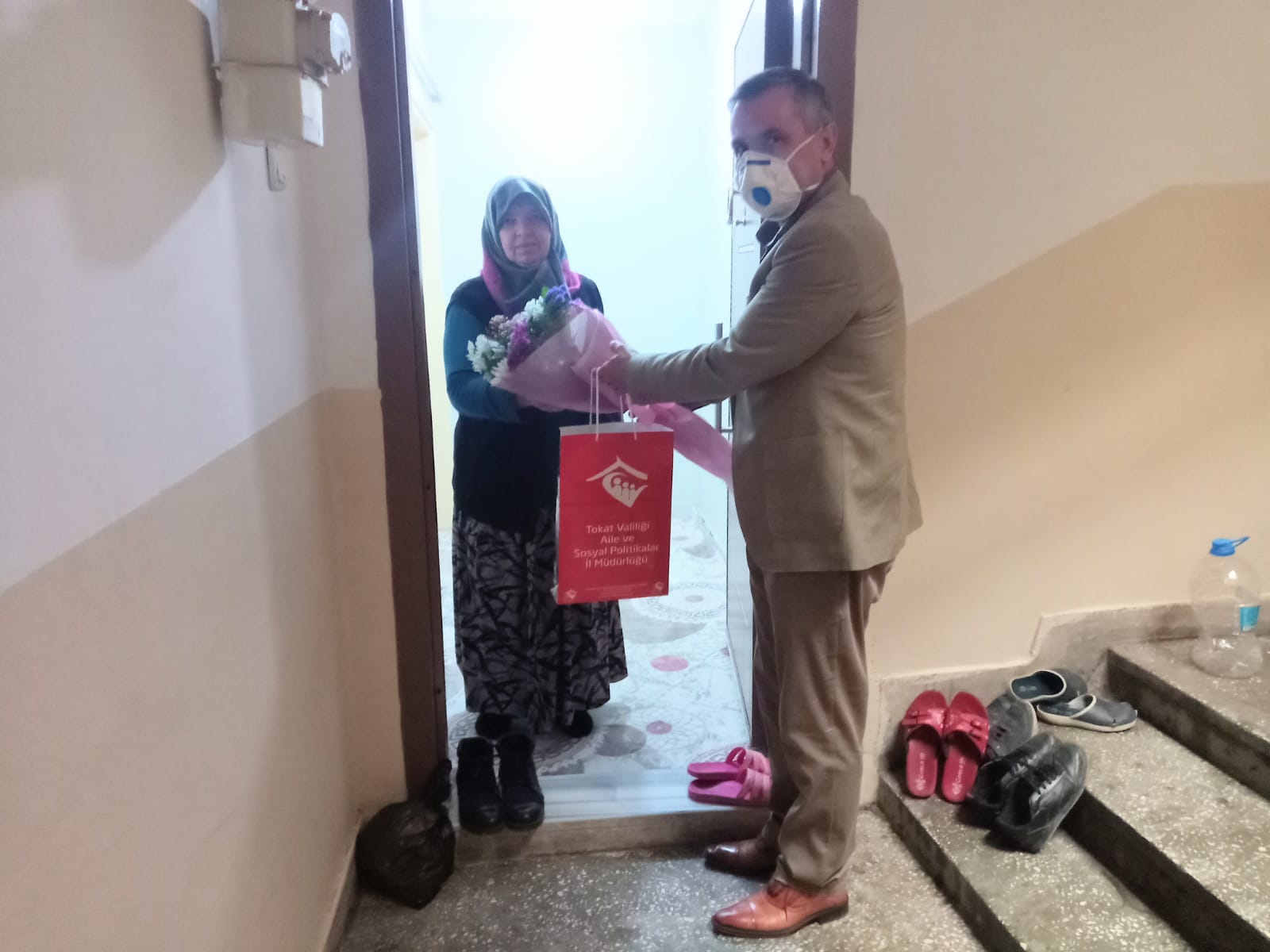 Şehit Annelerimizi Ziyaret Ederek Anneler Gününü Kutladık