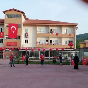 Paşakent Huzurevi Sakinlerimiz  Saat 19.19’da Milli Mücadelenin İlk Günkü Ruhuyla İstiklal Marşı’mızı  Okudu. - fotoğraf 2