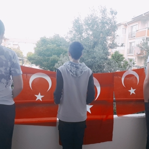 Çocuk Evlerimiz  19 Mayıs Atatürk’ü Anma, Gençlik ve Spor Bayramı’nda saat 19.19’da Tüm Türkiye İle Milli Marşımızı Okudu. - fotoğraf 2