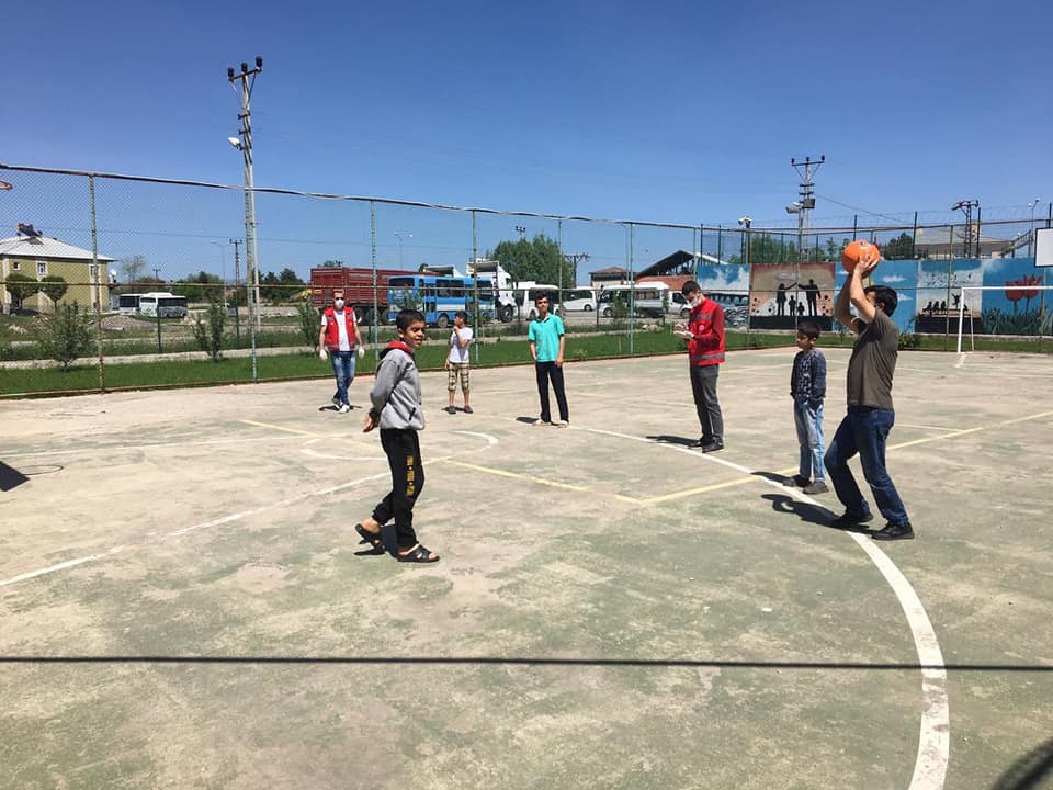 Çocuklarımın Gözlerinden Öpüyorum Personellerimizi Tebrik Ediyorum