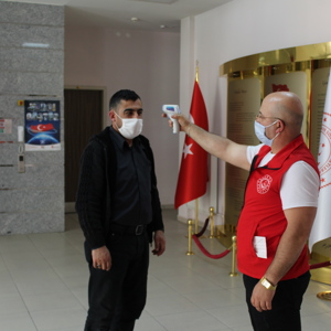 İl Müdürlüğümüzün Giriş ve Çıkışlarında Ateş Ölçümü Yapılıyor - fotoğraf 4