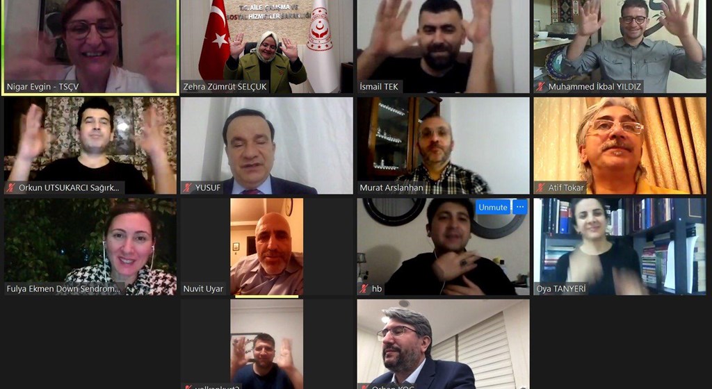 Bakan Selçuk, Engellilerle İlgili Sivil Toplum Örgütleri Temsilcileri ile Görüntülü Görüştü