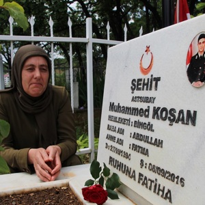 Şehit Annelerinin Kabir Ziyaretleri - fotoğraf 16