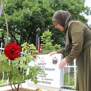 Şehit Annelerinin Kabir Ziyaretleri - fotoğraf 7