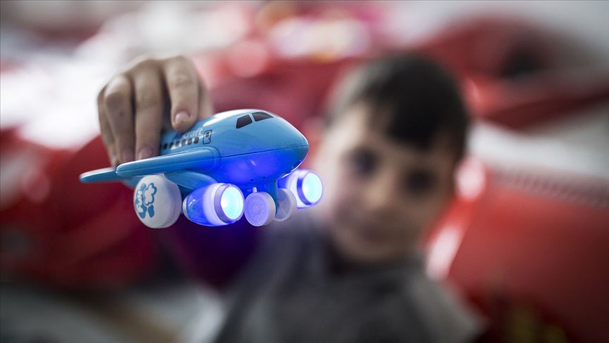 Koruyucu Aile Sayisi 5 Bin 458 Oldu