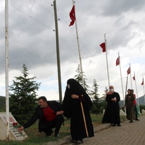 Bakanlığımız Şehit Yakınlarımızı ve Gazilerimizi Bayramda Yalnız Bırakmadı - fotoğraf 3