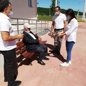 Huzurevi  Sakinlerimizle Bayramlaşma - fotoğraf 4