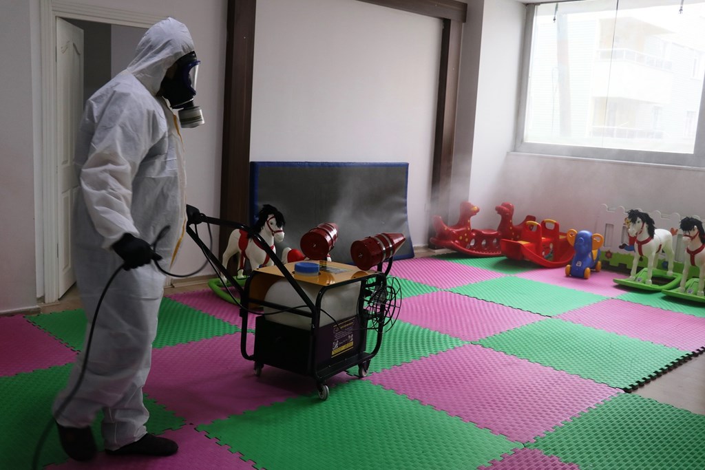 1 Haziran’da Yeniden Faaliyete Geçecek Olan Bakanlığımız Denetimindeki Özel Kreş, Çocuk Kulüpleri ve Gündüz Bakımevlerinde Alınacak Tedbirler Belirlendi