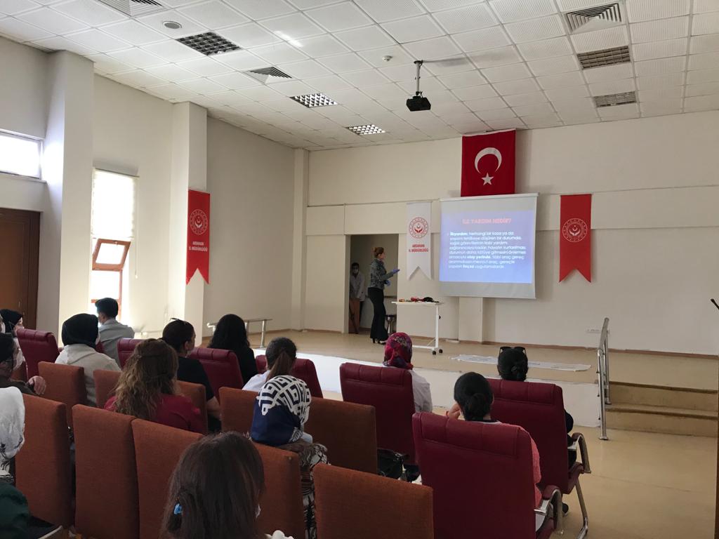 Engelsiz Yaşam Bakım ve Rehabilitasyon Merkezi ve Aile Danışma Merkezinde İlk Yardım Eğitimi