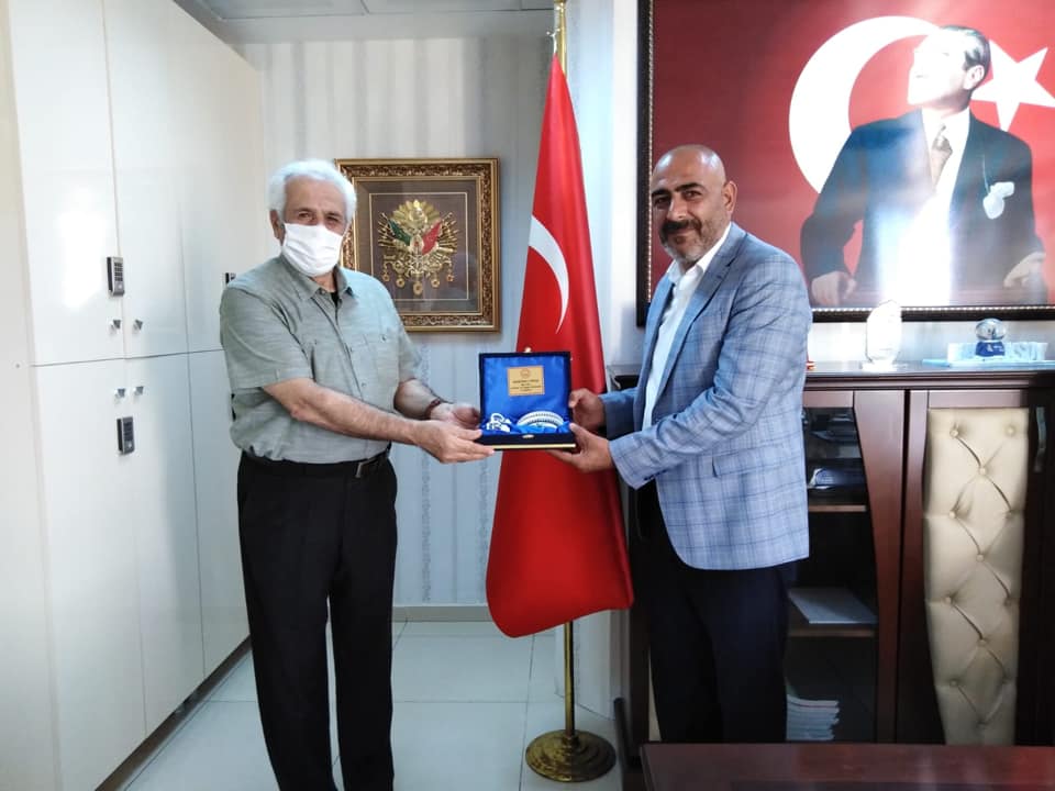  İlk okul hocam Sebahattin Subaşı bugün bizleri ziyaret ederek onure ettiler