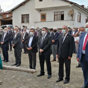 KIBRIS GAZİMİZ SON YOLCULUĞUNA UĞURLANDI - fotoğraf 1