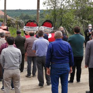 KIBRIS GAZİMİZ SON YOLCULUĞUNA UĞURLANDI - fotoğraf 2