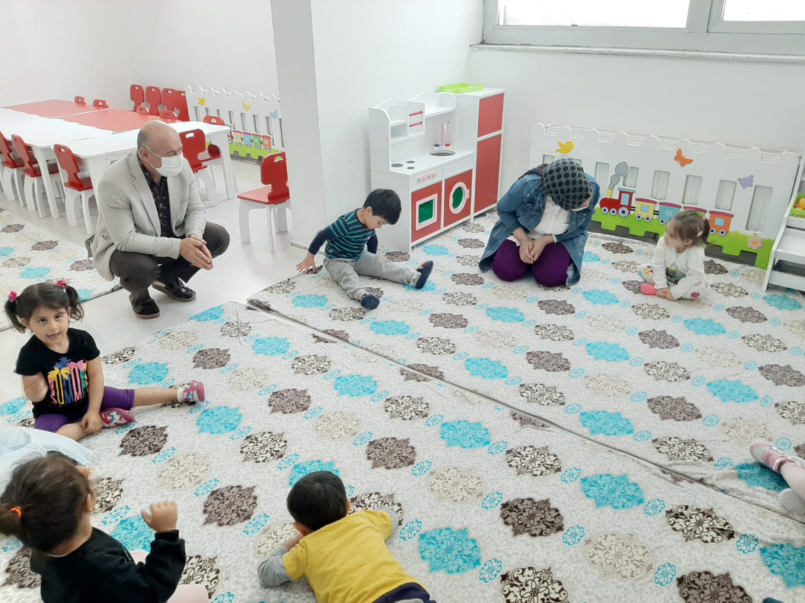 İl Müdürümüz tarafından Özel Akademi Çocuk Kreş ve Gündüz Bakımevi ziyaret edildi