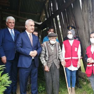 Şehit Babası Sadık TOKAT’a Babalar Günü Kutlaması - fotoğraf 5