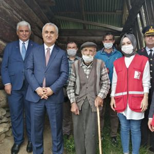Şehit Babası Sadık TOKAT’a Babalar Günü Kutlaması - fotoğraf 10