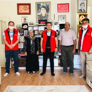 İl Müdürümüz Nevzat Özer, Babalar Günü'nde Şehitlerimizin Babalarını Yalnız Bırakmadı - fotoğraf 4