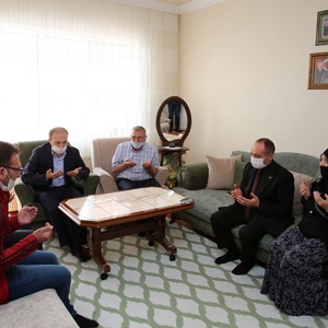 Şehit Ailelerimiz Babalar Gününde Ziyaret Edildi - fotoğraf 12