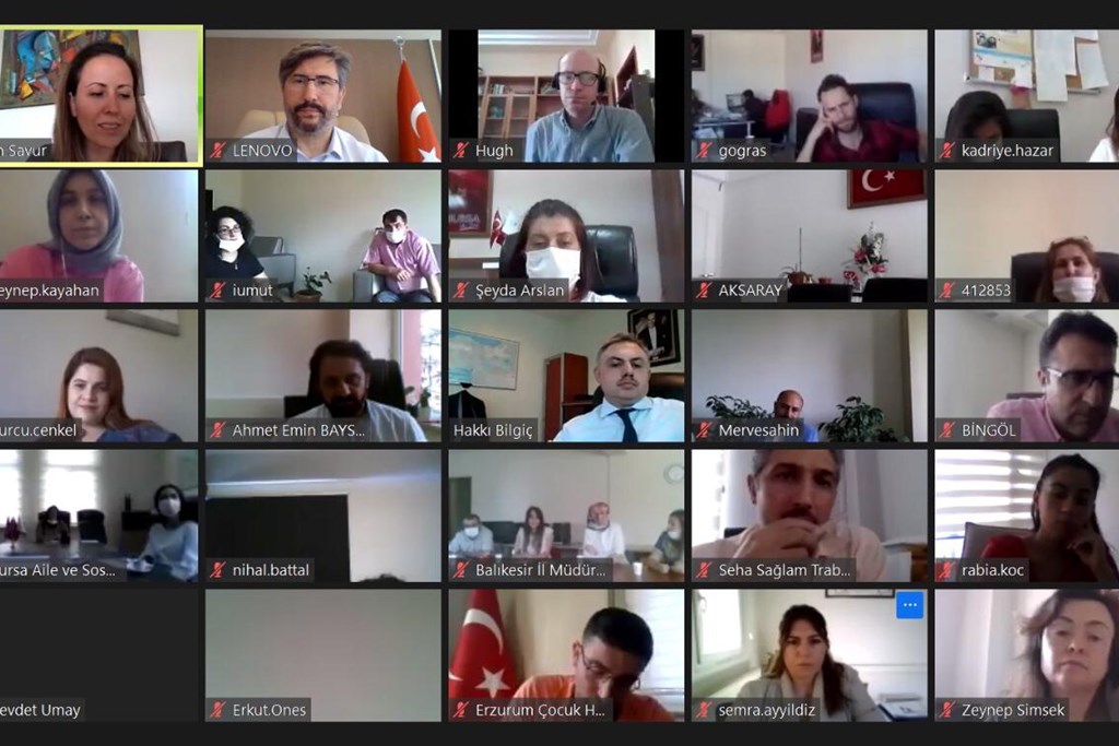 Koruyucu Aile Hizmetimiz Ülke Modelleriyle Karşılaştırmalı Olarak Ele Alındı.