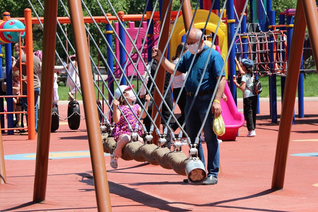 Sosyal Ekonomik Destekle (SED) 144 Binden Fazla Çocuk Ailesinin Yanında Kaldı