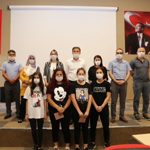 15 Temmuz Demokrasi ve Milli Birlik Günü Şiir ve Resim Yarışması Ödülleri Sahiplerini Buldu - fotoğraf 1
