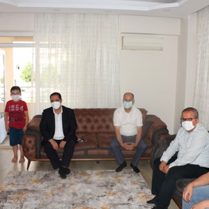 15 Temmuz Şehitlerimizin Değerli Yakınlarına Ziyaret  - fotoğraf 2