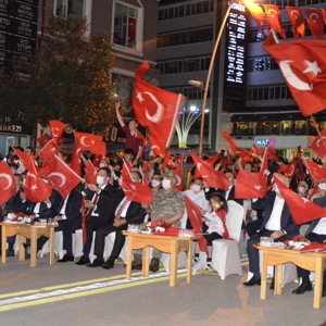 Erzurum 15 Temmuz'da tek yürek - fotoğraf 1