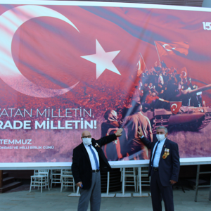 15 Temmuz Şehit ve Gazilerimiz  Onuruna Yemek Verildi - fotoğraf 10