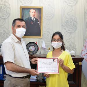 Dereceye Giren Çocuklara Ödül Veridi    - fotoğraf 3