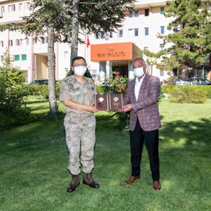İl Müdürümüz Tarık KUŞMAN, Valimiz Mehmet Emin Bilmez ile Beraber Şehit Aileleri, Gazi ve Gazi Yakını Dernek Başkanlarıyla Buluştu - fotoğraf 7
