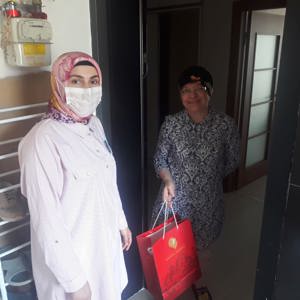 Bayram Arifesinde Şehitlerimizin Ailelerini Ziyaret Ettik - fotoğraf 17