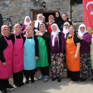 Kadın İstihdamının Anahtarı Kadın Kooperatifleri Olacak - fotoğraf 1