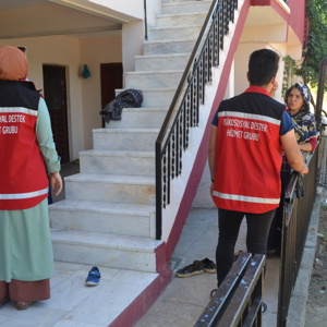 Psikososyal destek ekibimiz 04.07.2020 Pütürge ilçesinde meydana gelen depremde etkilenen vatandaşları ziyaret etti. - fotoğraf 5