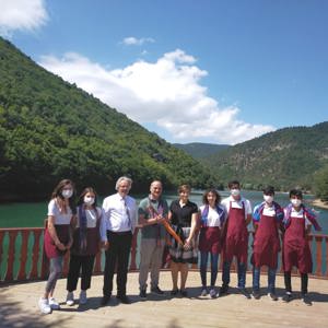 Taşova İlçesi Boraboy Tabiat Parkı İşletmesi Çalışanları “ Kadına Yönelik Şiddete Hayır” Dedi - fotoğraf 8